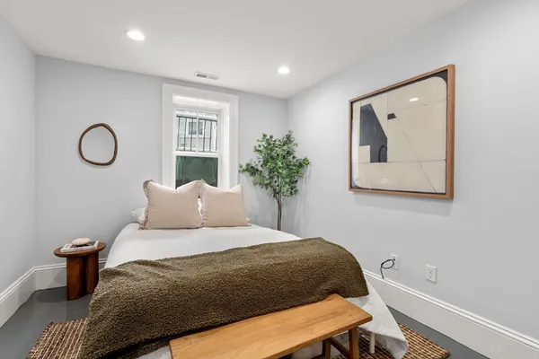 $6,000 | 84 Linden Street, Unit 1, Boston, MA 02134