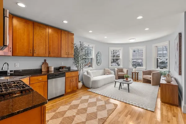 $6,000 | 84 Linden Street, Unit 1, Boston, MA 02134