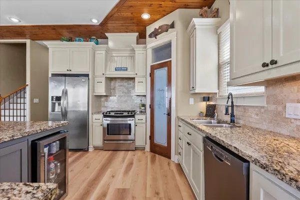 $590,000 | 209 South Front Street, Freeport, TX 77541