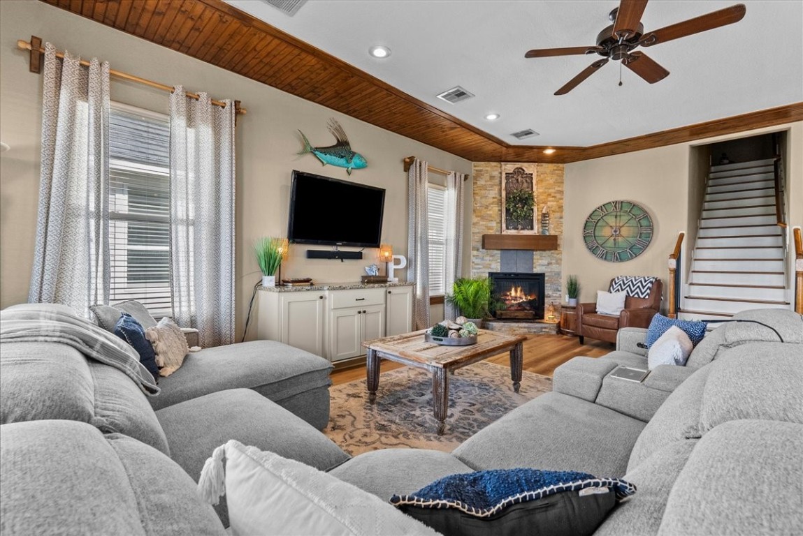 209 South Front Street Freeport, TX 77541 - Photo 19 of 50