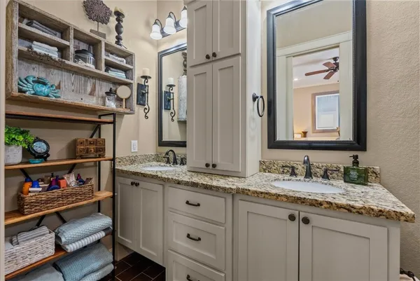 $590,000 | 209 South Front Street, Freeport, TX 77541