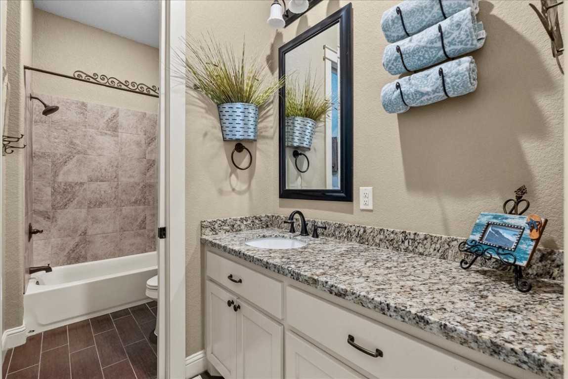 209 South Front Street Freeport, TX 77541 - Photo 40 of 50