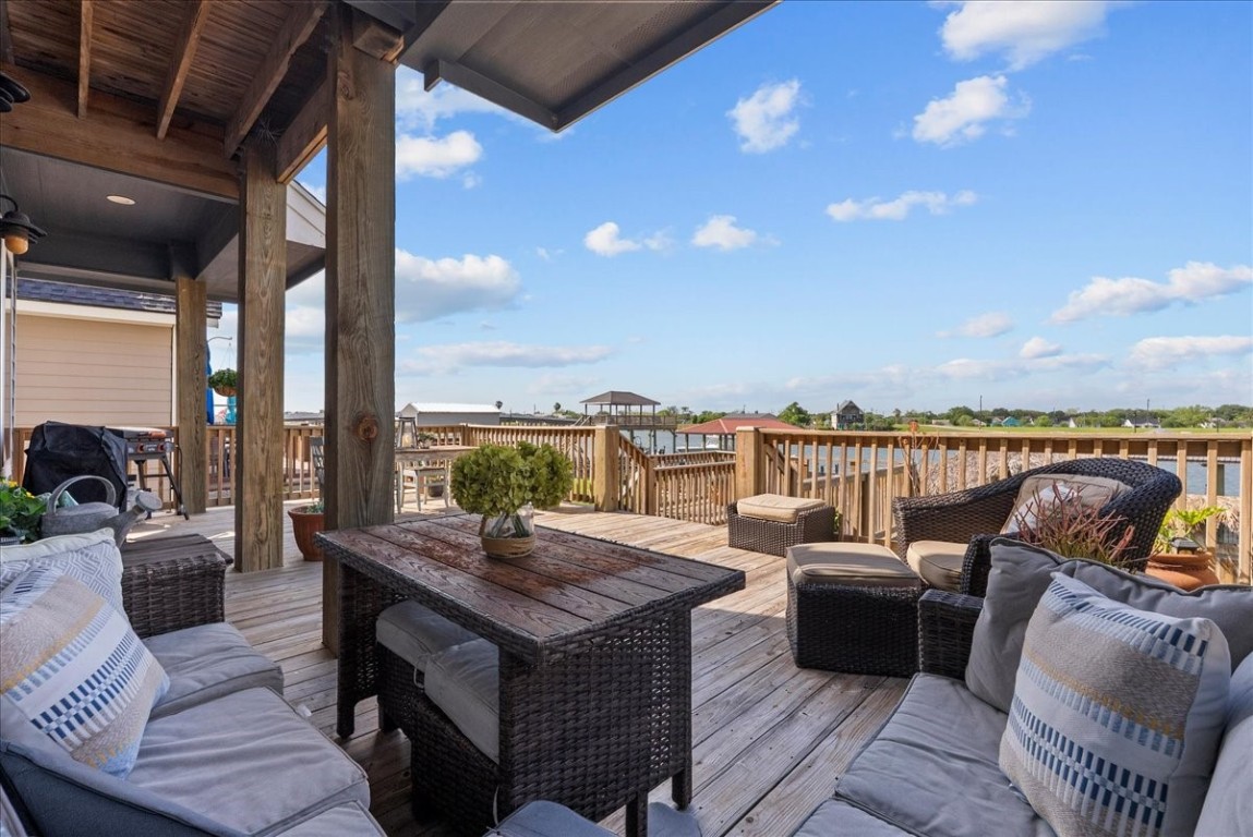 209 South Front Street Freeport, TX 77541 - Photo 41 of 50