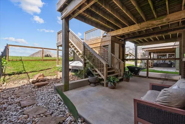 $590,000 | 209 South Front Street, Freeport, TX 77541
