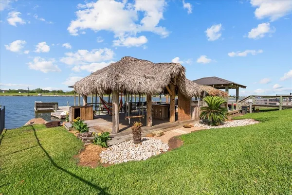 $590,000 | 209 South Front Street, Freeport, TX 77541