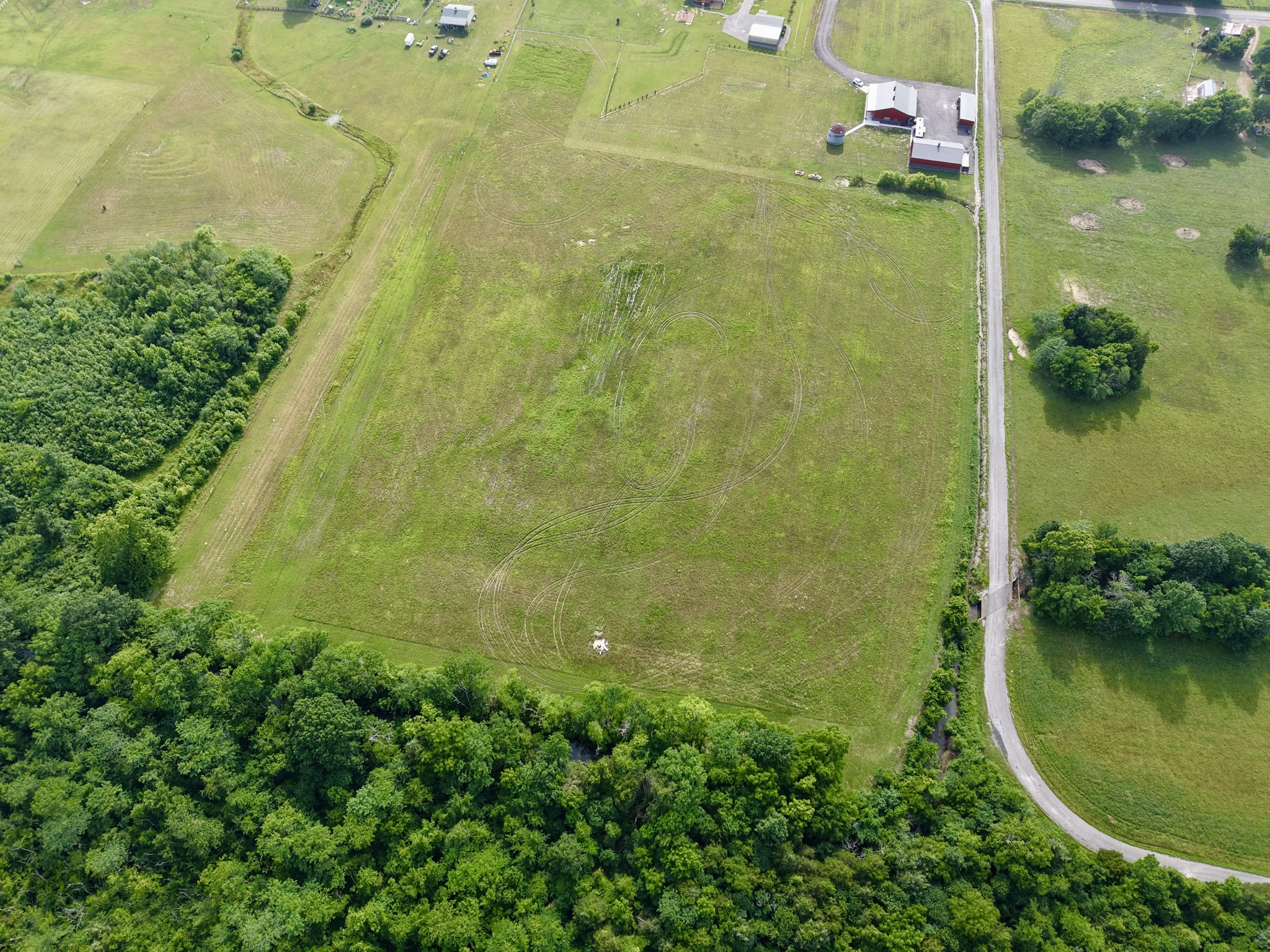 2098 Longview Road Bell Buckle, TN 37020 - Photo 14 of 36