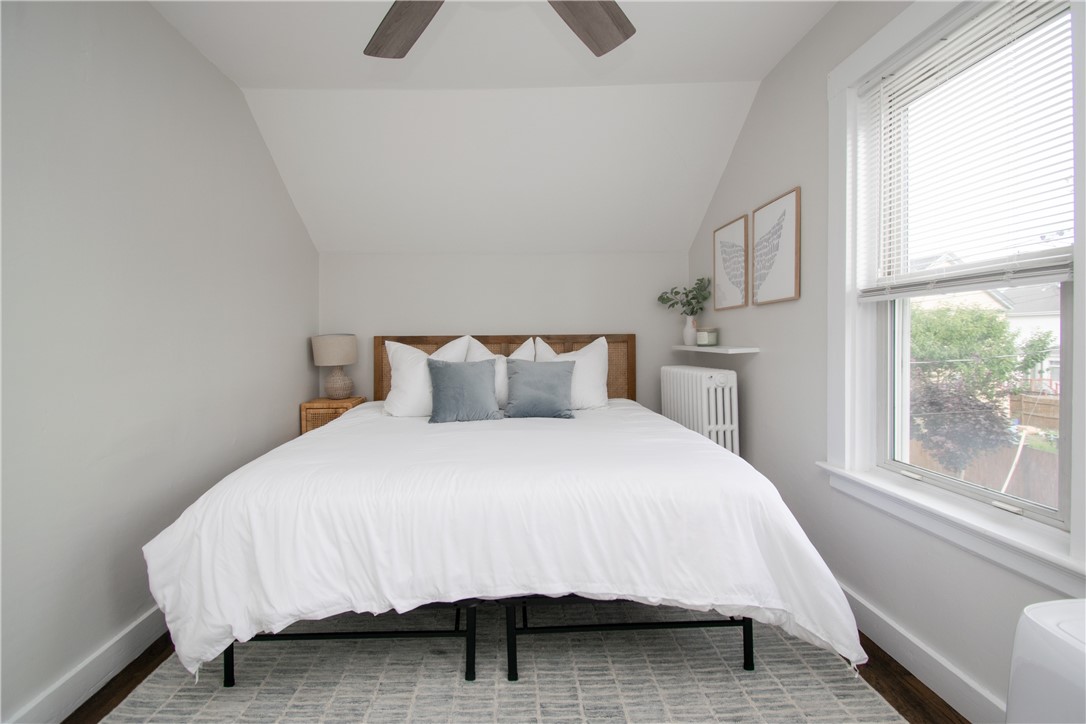 33 Slocum Street Newport, RI 02840 - Photo 19 of 31 King Bdrm