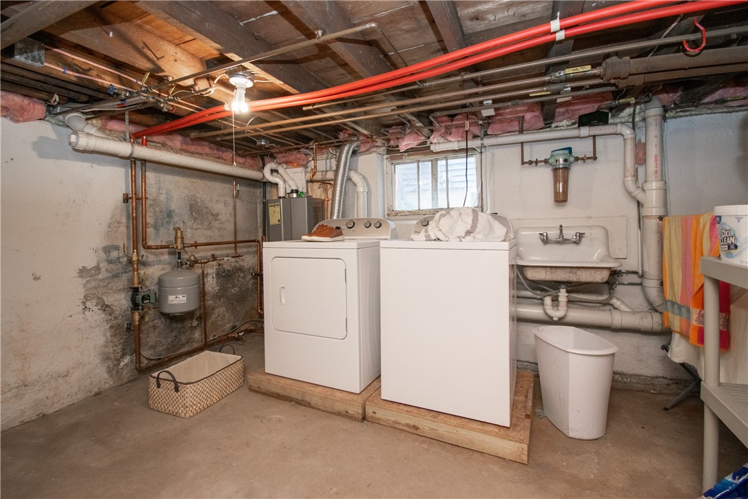 33 Slocum Street Newport, RI 02840 - Photo 29 of 31 Laundry in basement