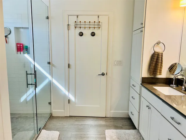 $829,000 | 4704 Duval Street, Austin, TX 78751