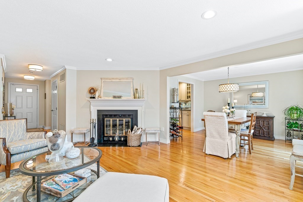 40 Fuller Pond Road Middleton, MA 01949 - Photo 2 of 42