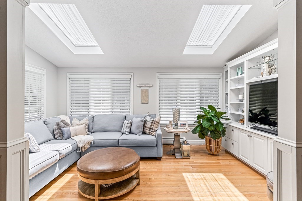 40 Fuller Pond Road Middleton, MA 01949 - Photo 3 of 42