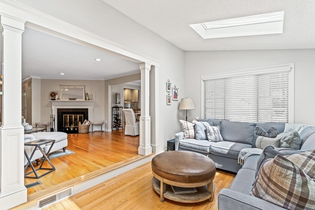 40 Fuller Pond Road Middleton, MA 01949 - Photo 5 of 42