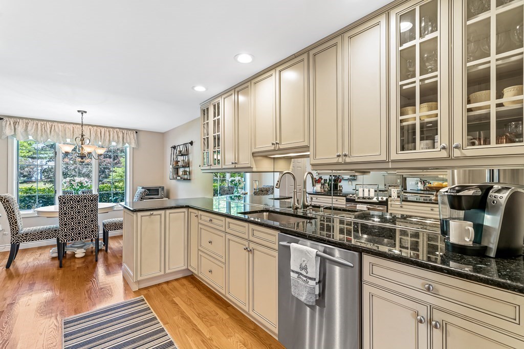 40 Fuller Pond Road Middleton, MA 01949 - Photo 9 of 42