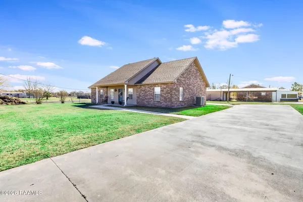 $230,000 | 118 Quail Hollow Drive, Church Point, LA 70525