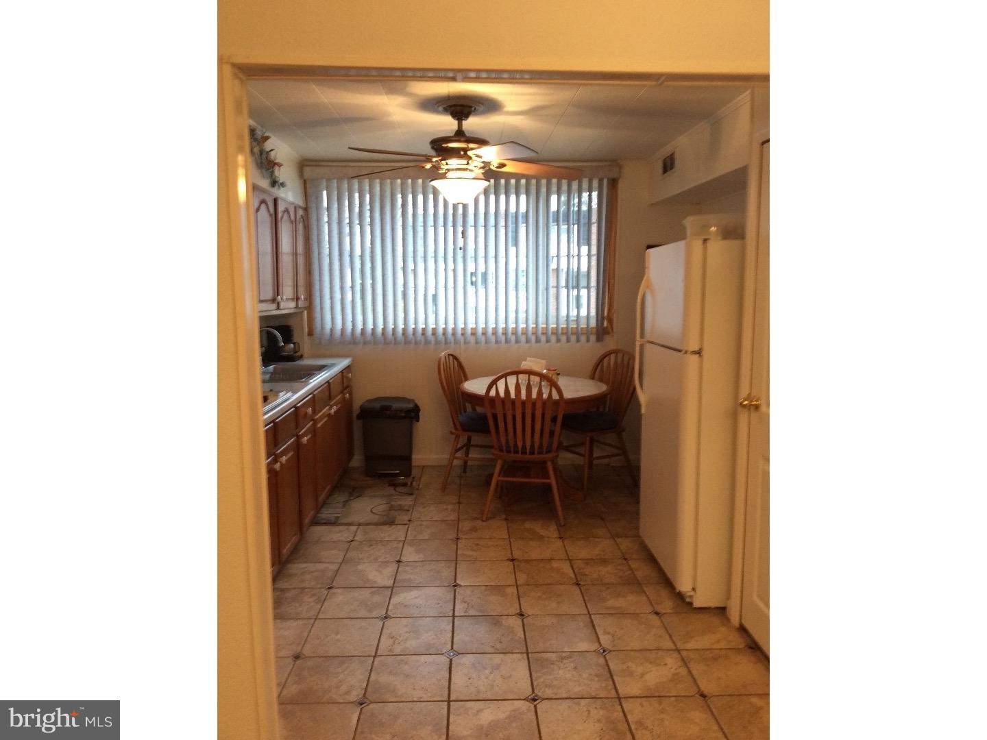 4213 Lawnside Road Philadelphia, PA 19154 - Photo 7 of 15 Kitchen