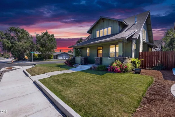 $574,900 | Undisclosed Address, Redmond, OR 97756