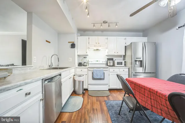 $415,000 | 15198 Wentwood Lane, Woodbridge, VA 22191