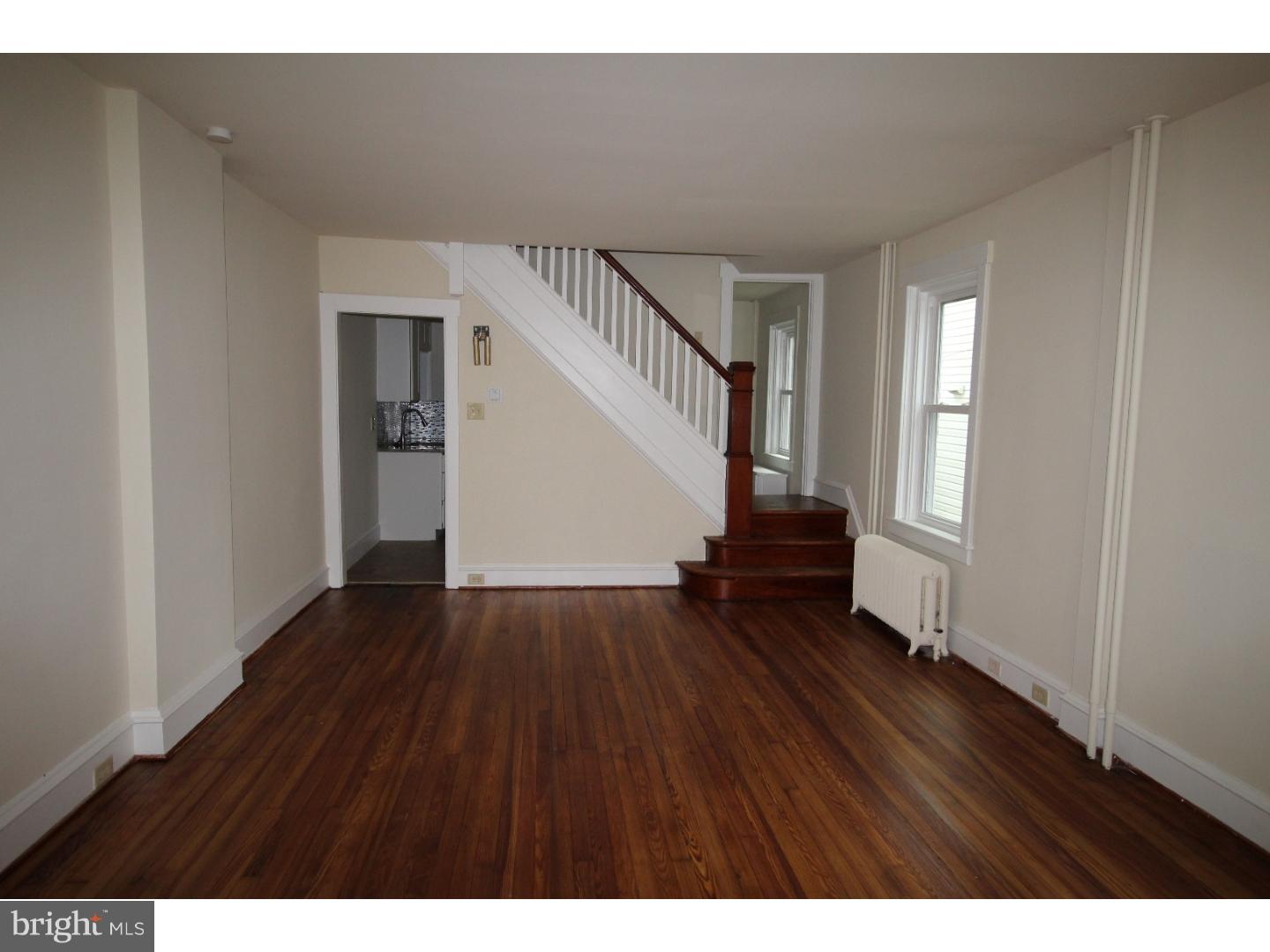 2024 Spring Street Reading, PA 19609 - Photo 3 of 25 Gallery Image 3