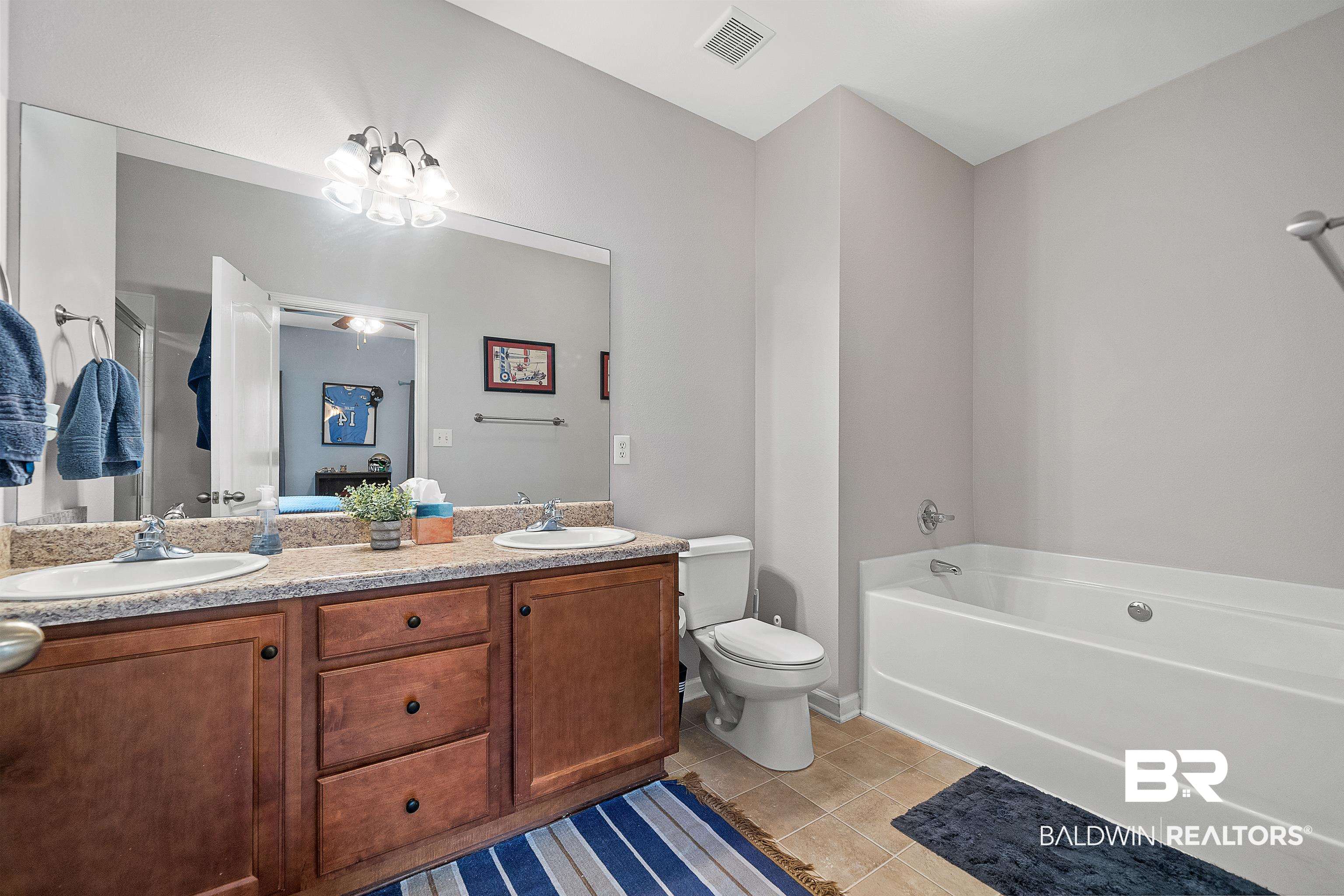 10204 Fionn Loop Daphne, AL 36526 - Photo 13 of 24 Primary Bathroom