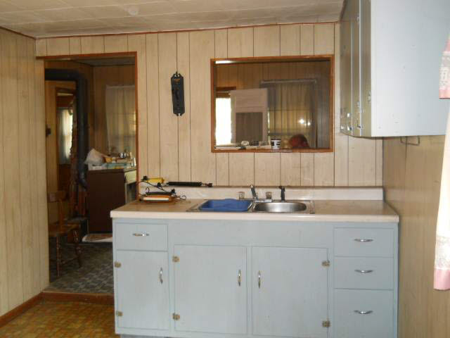 555 North Flint Road Angola, IN 46703 - Photo 5 of 9 Gallery Image 5