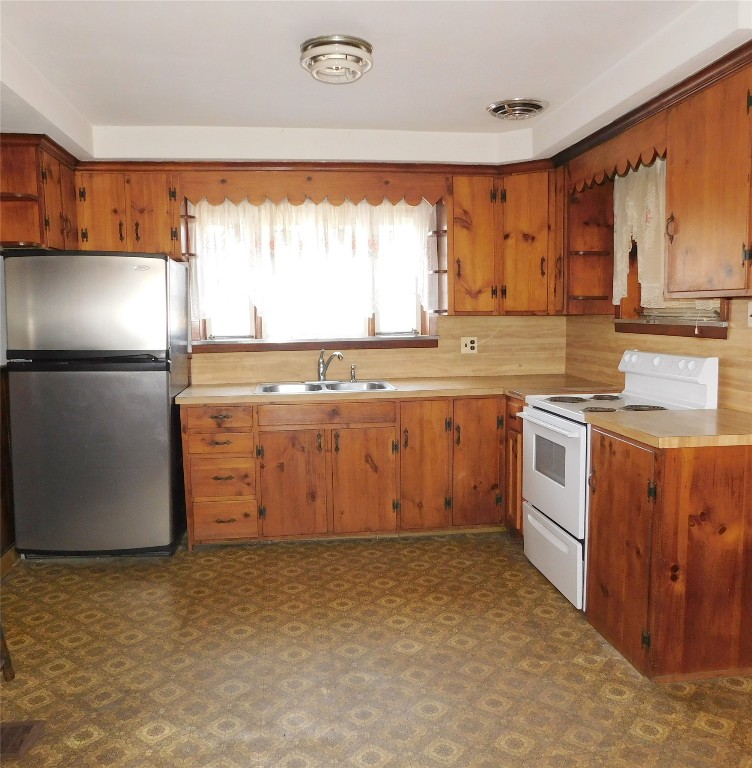241 Nanticoke Road Maine, NY 13802 - Photo 5 of 45 Gallery Image 5