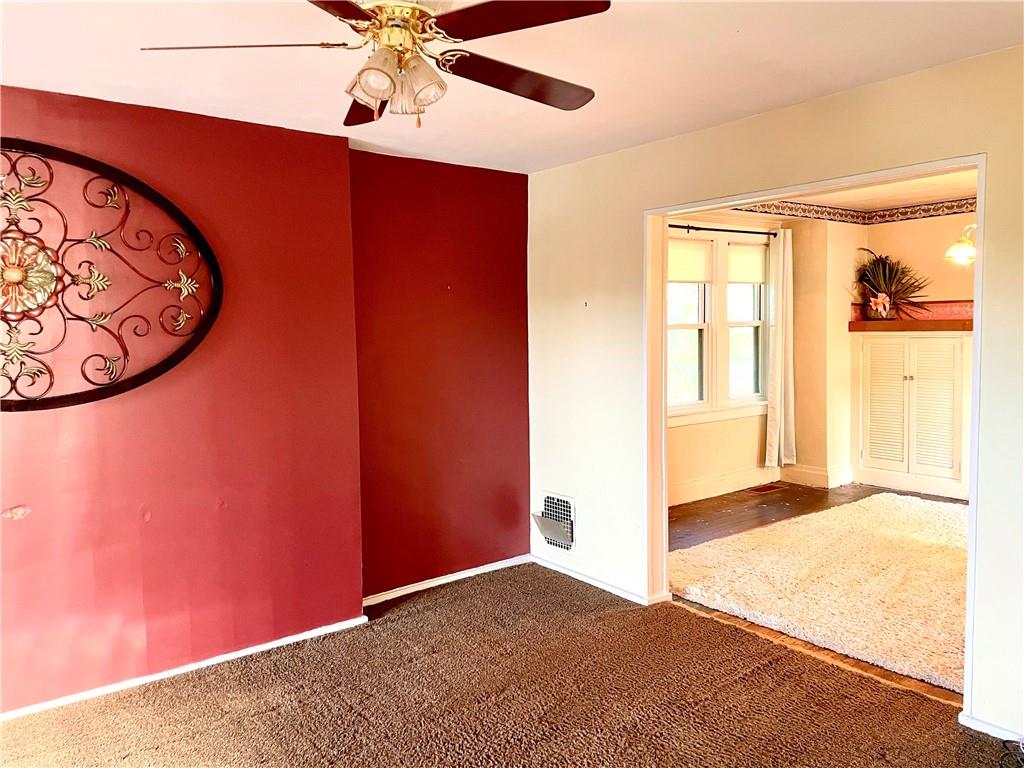 2994 Roland Pittsburgh, PA 15227 - Photo 4 of 22 Gallery Image 4