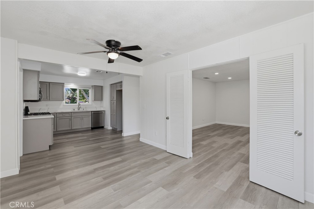 1375 North Chestnut Avenue Rialto, CA 92376 - Photo 18 of 45
