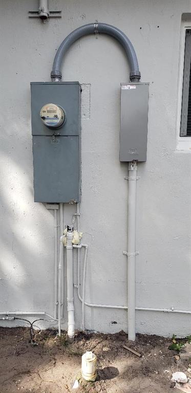 4230 Southwest 57th Avenue Davie, FL 33314 - Photo 4 of 10 a close view of light fixtures and a wooden floor