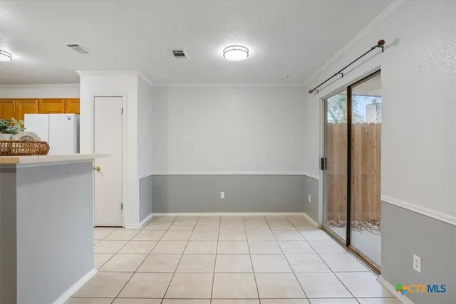 a view of empty room