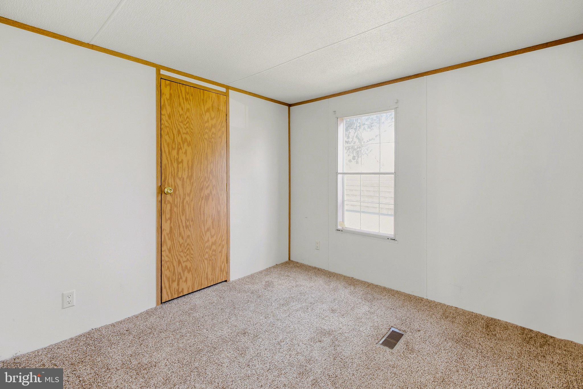 1762 Crown Point Road, Unit 6W Thorofare, NJ 08086 - Photo 11 of 12 Gallery Image 11