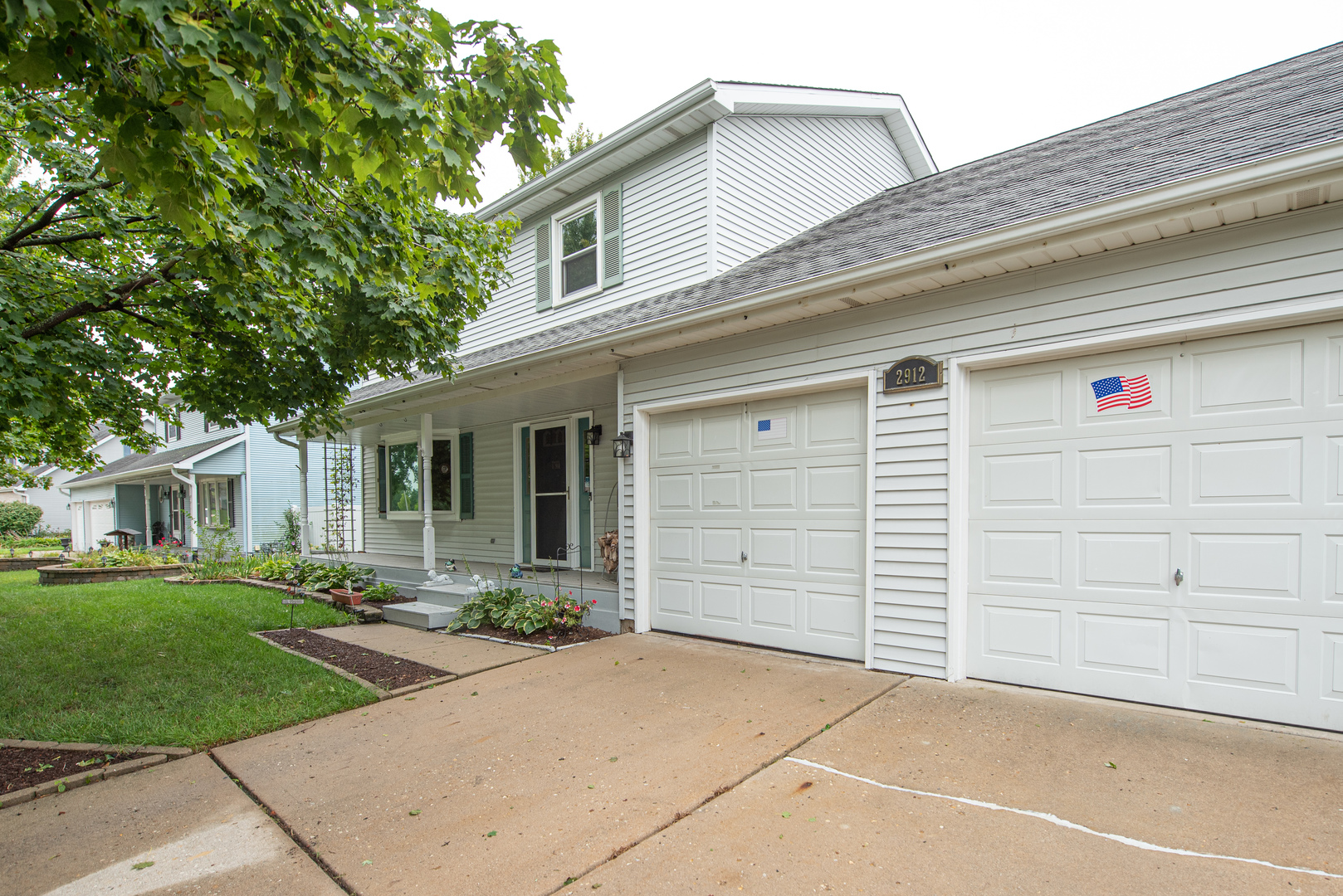 2912 Vimy Ridge Drive Joliet, IL 60435 - Photo 2 of 43