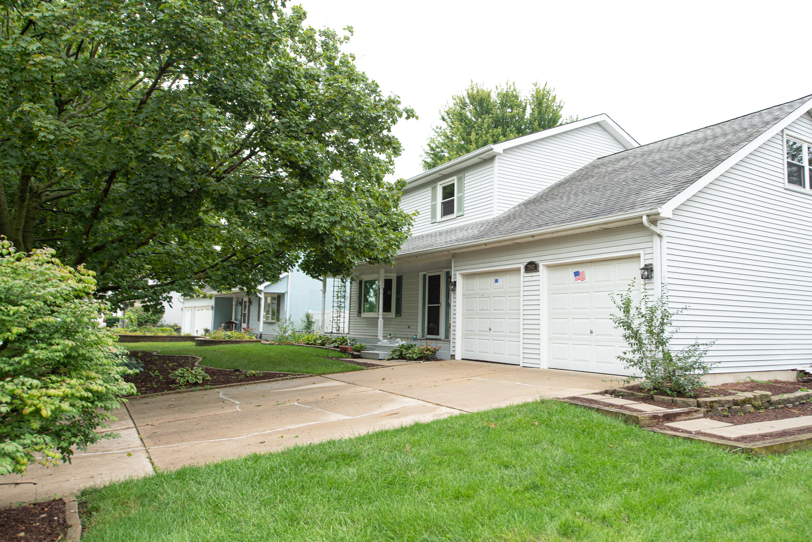 2912 Vimy Ridge Drive Joliet, IL 60435 - Photo 3 of 43