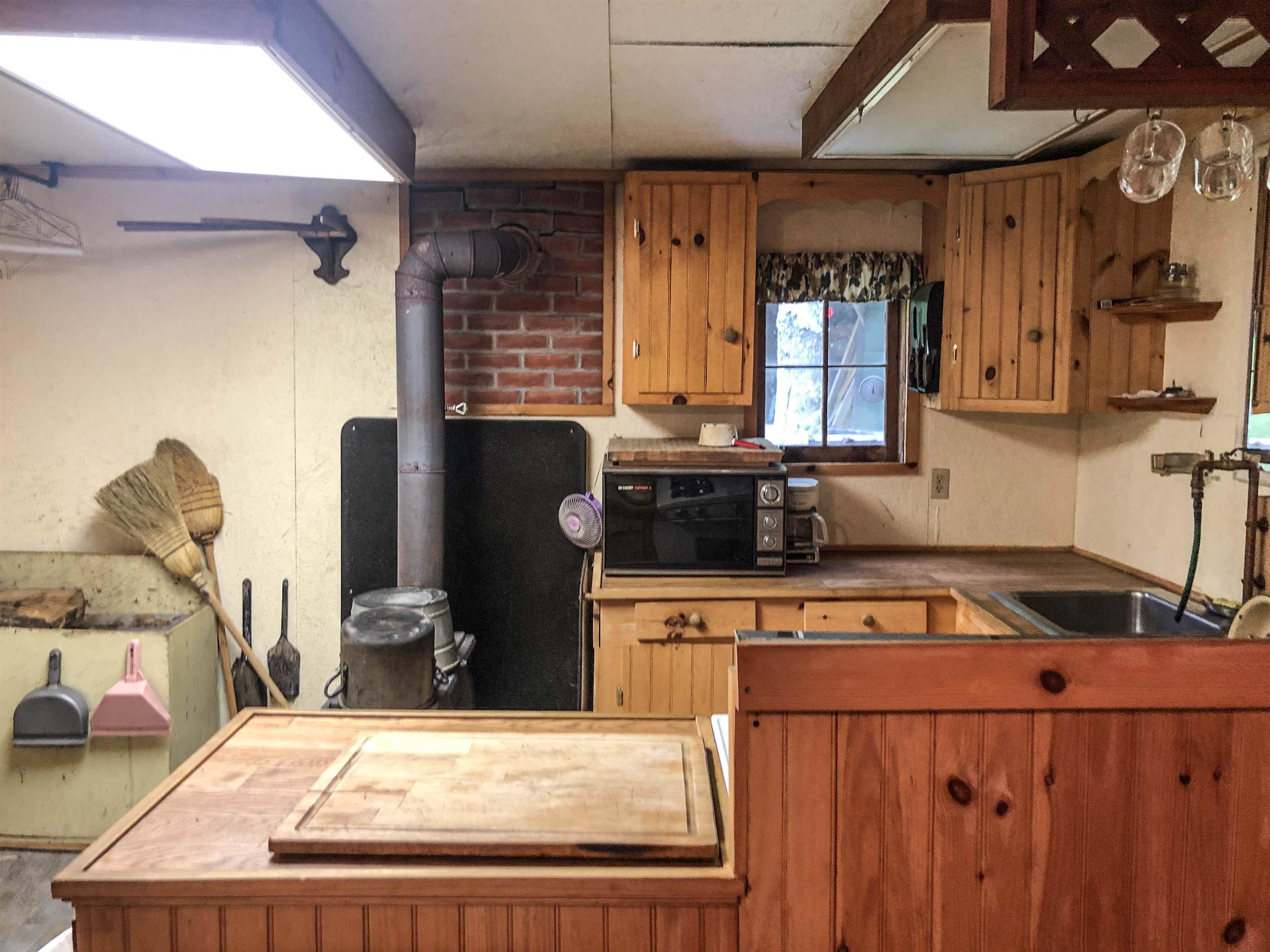 2493 North Branch Road Ripton, VT 05766 - Photo 2 of 22