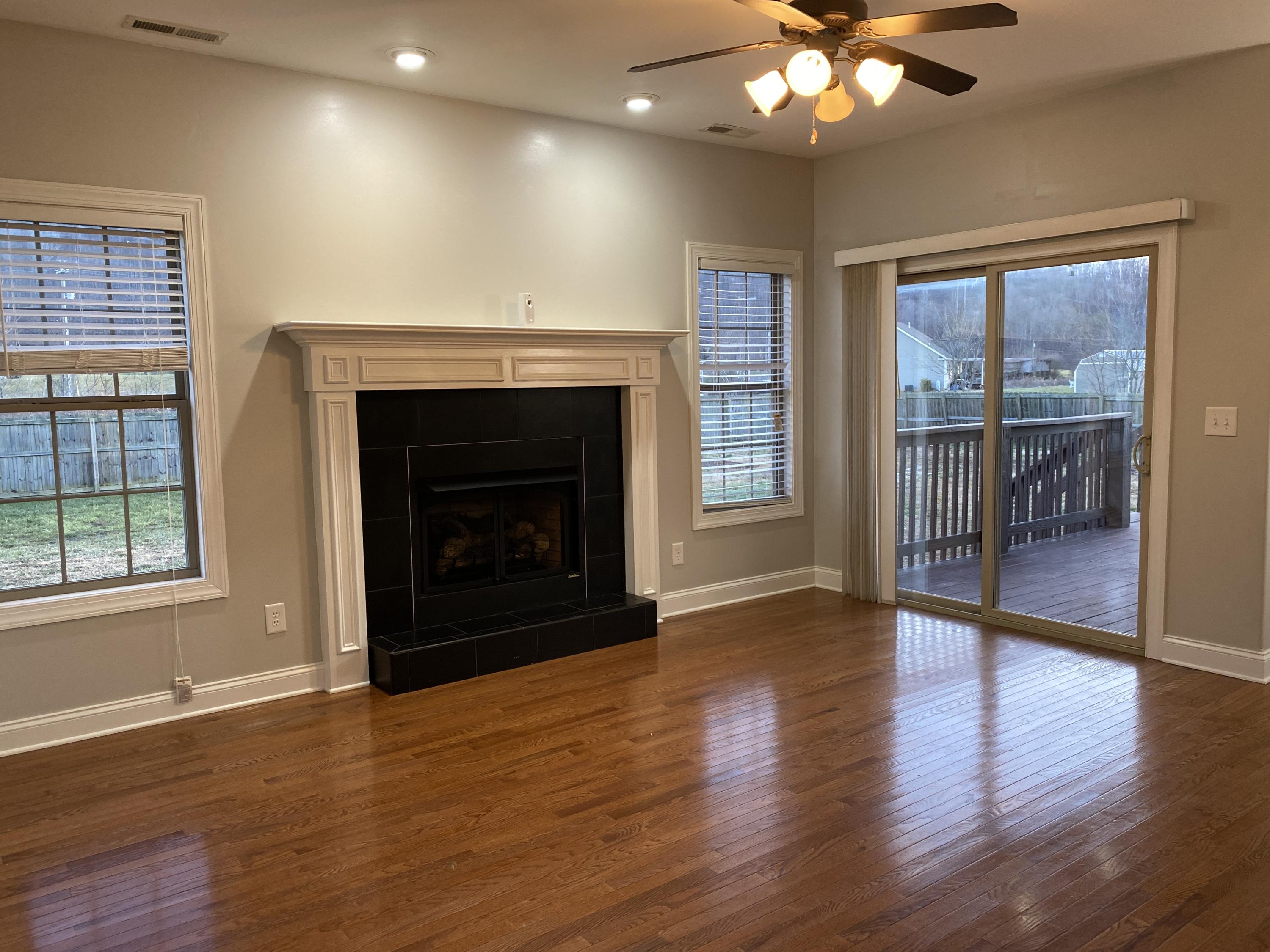 284 Price Road Elizabethton, TN 37643 - Photo 16 of 31 image