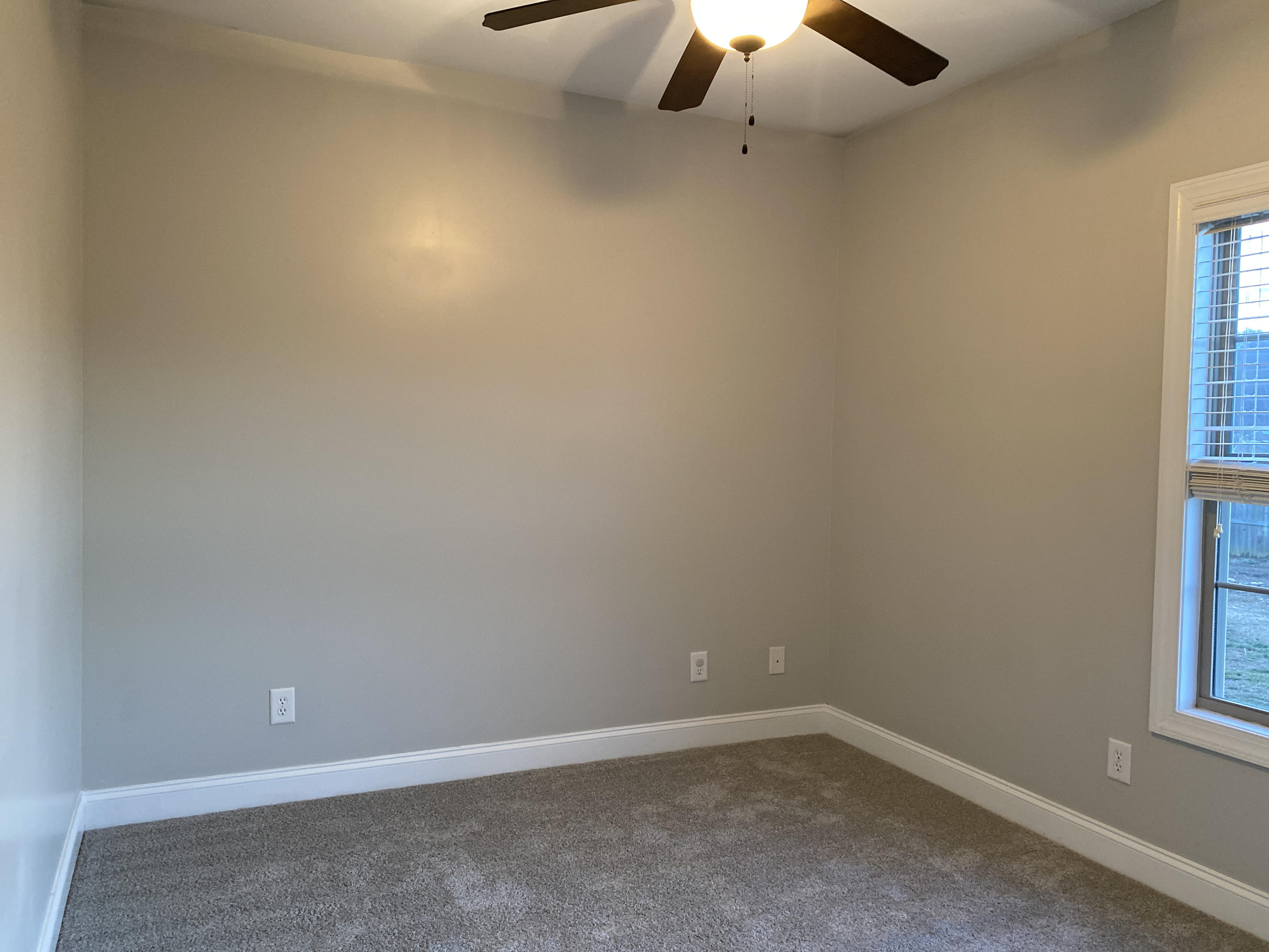 284 Price Road Elizabethton, TN 37643 - Photo 23 of 31 image