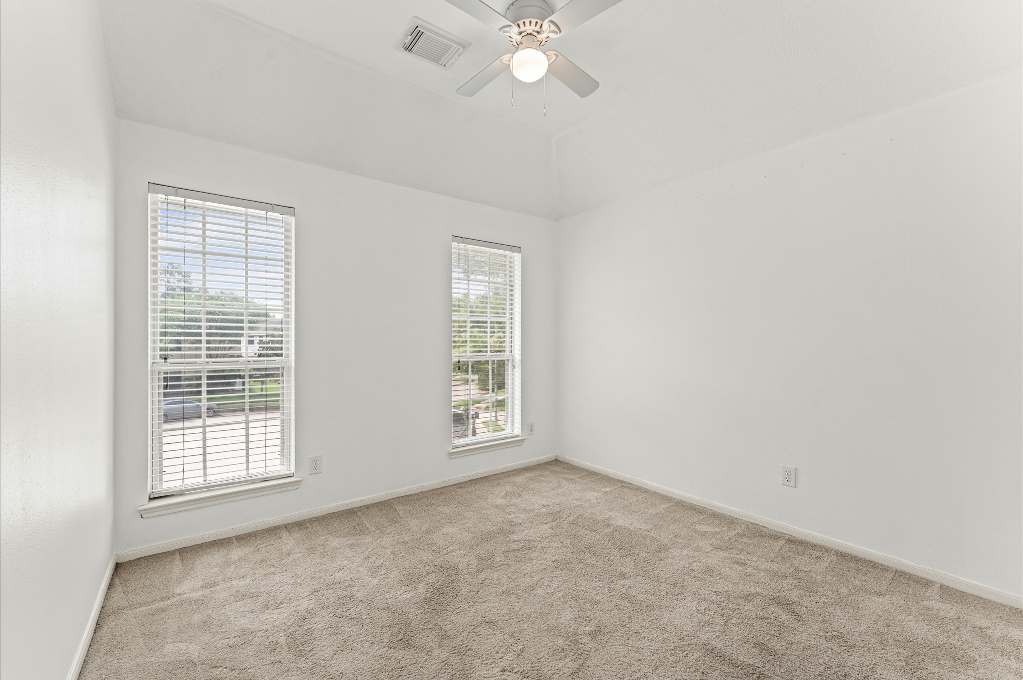 9202 State Walk Circle Houston, TX 77064 - Photo 19 of 25