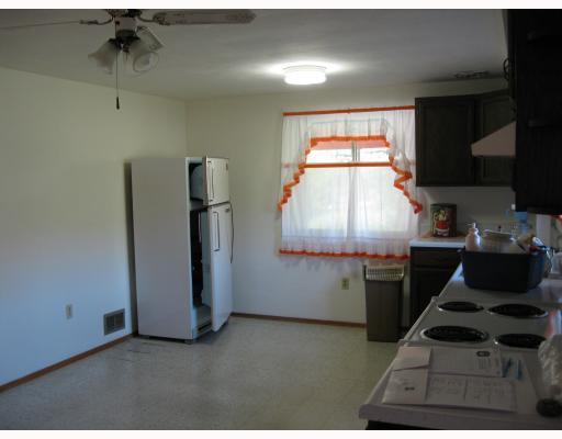 671 Pleasant Hill Road Hookstown, PA 15050 - Photo 6 of 13 Kitchen.