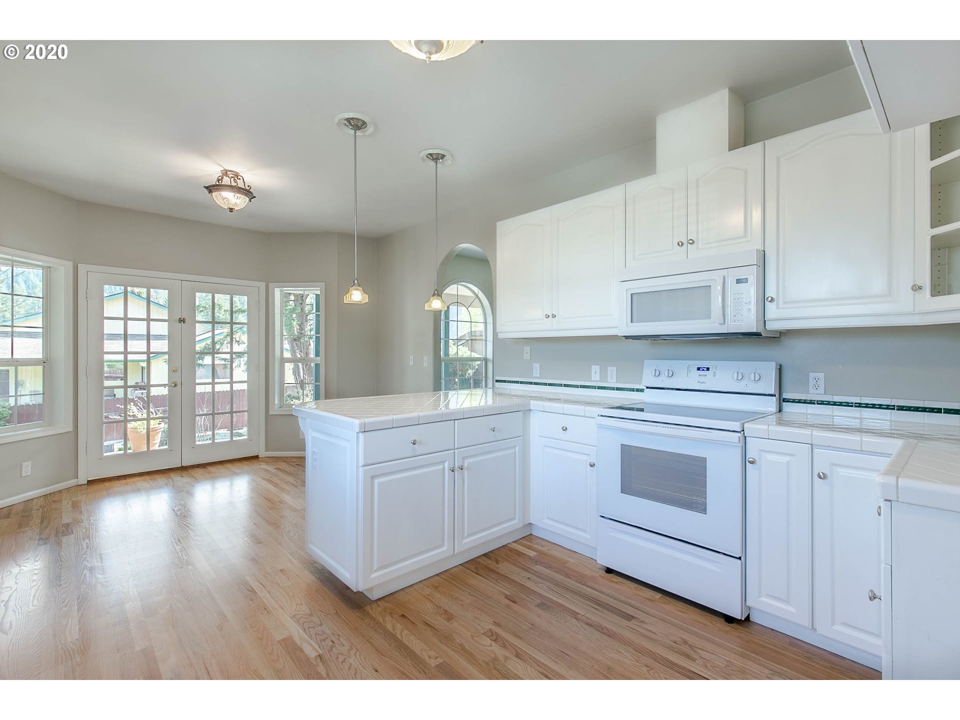 6903 Forsythia Street Springfield, OR 97478 - Photo 12 of 30