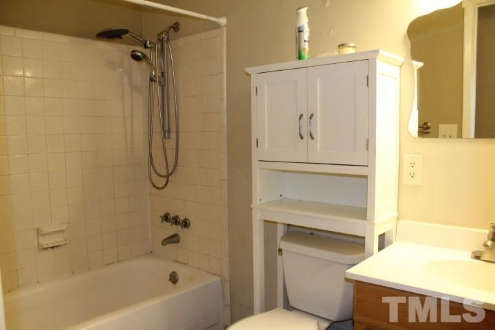 1309 Clermont Road Durham, NC 27713 - Photo 16 of 19