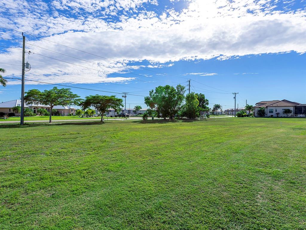 3457 Bal Harbor Boulevard Punta Gorda, FL 33950 - Photo 8 of 27 a view of building with yard