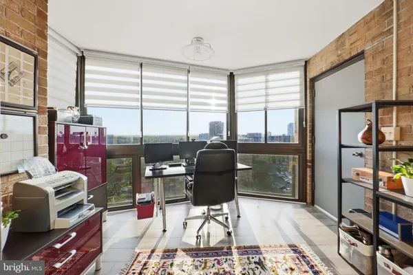 $635,000 | 8340 Greensboro Drive, Unit 1007, McLean, VA 22102