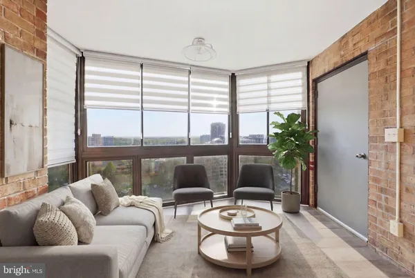 $635,000 | 8340 Greensboro Drive, Unit 1007, McLean, VA 22102