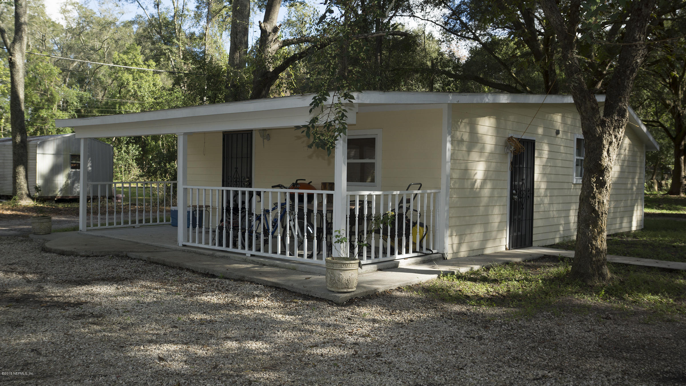 781 Cahoon Road South Jacksonville, FL 32221 - Photo 2 of 12 Frontside