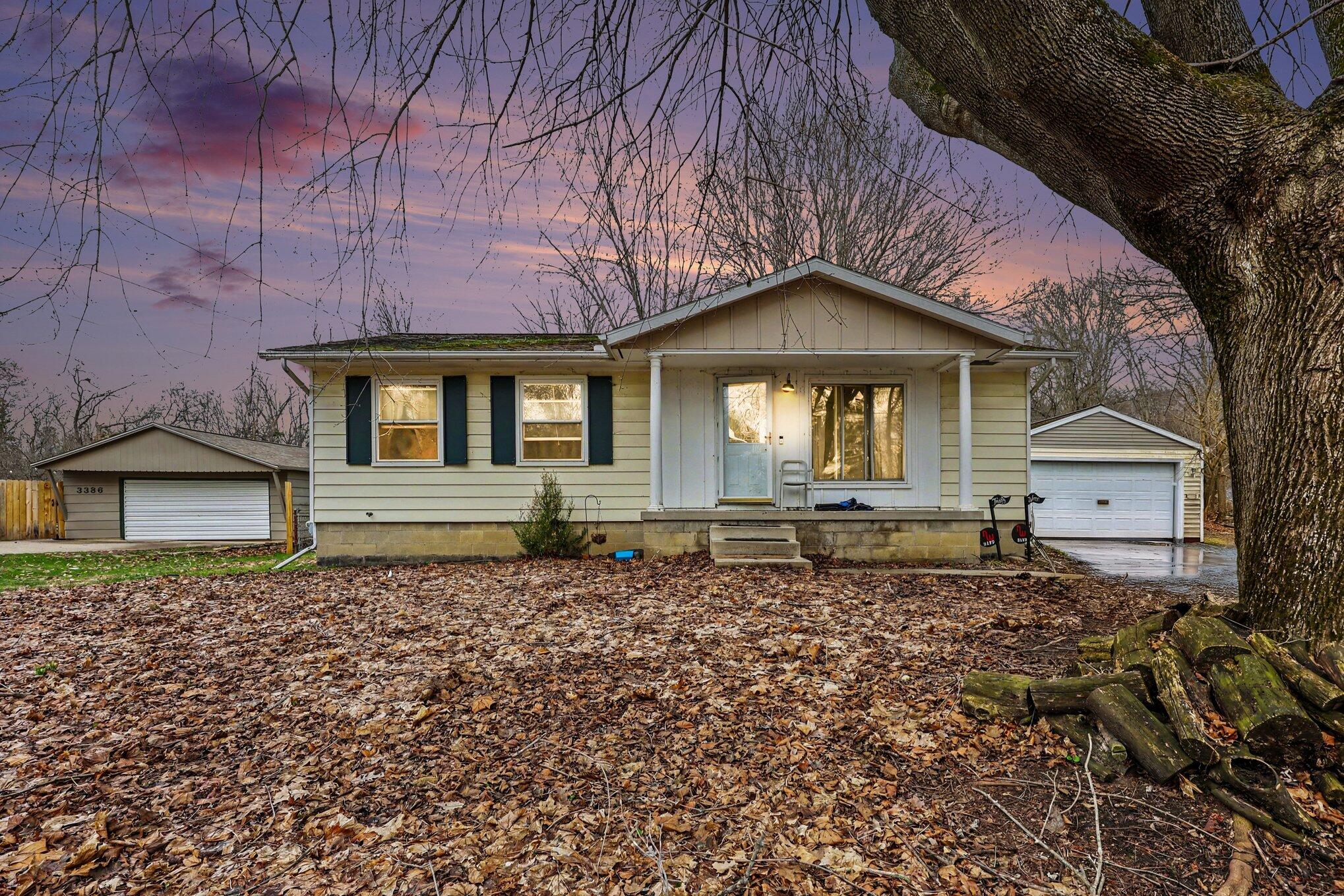 3390 Harben Street Jackson, MI 49203 - Photo 16 of 16 001_cfhj3889_twilight_616