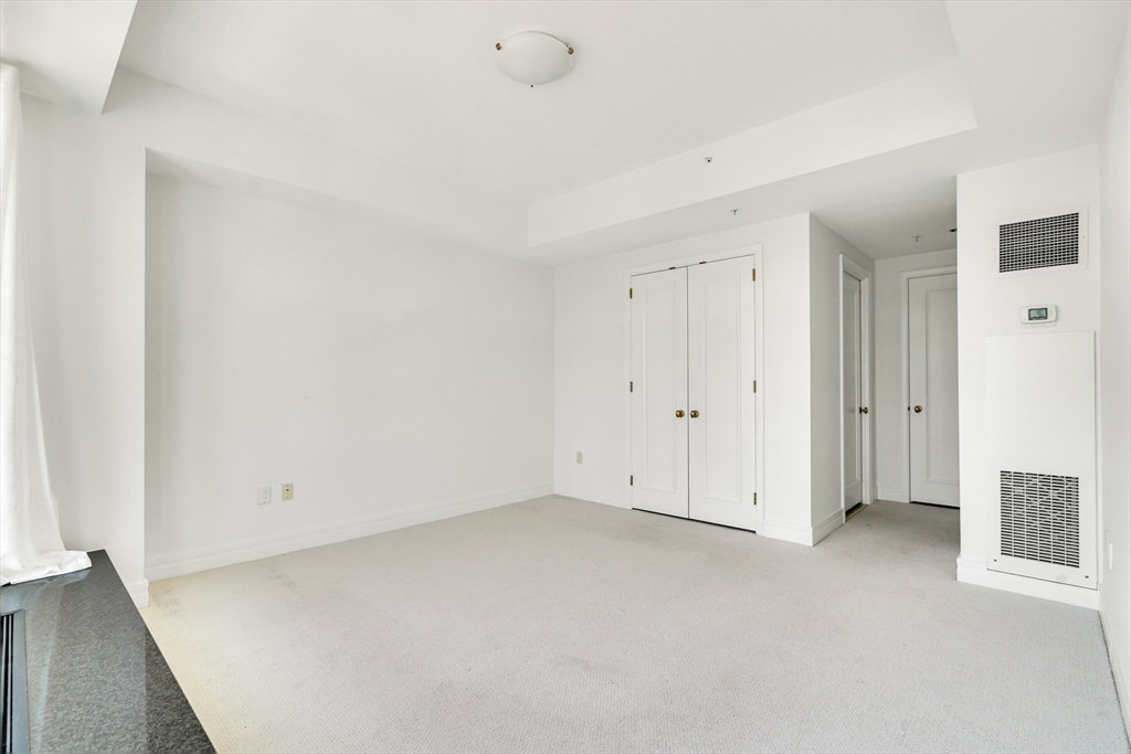 2 Avery Street, Unit 27G Boston, MA 02111 - Photo 23 of 28
