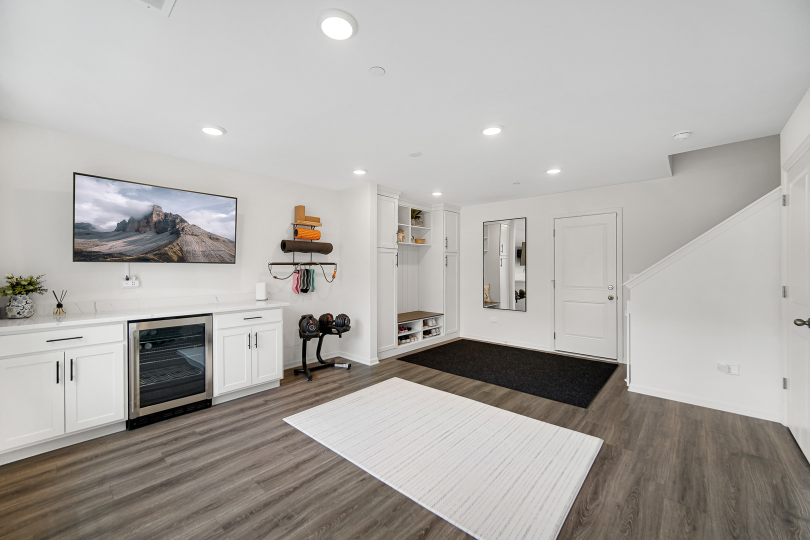 29 Grey Wolf Drive Wheeling, IL 60090 - Photo 19 of 30 a kitchen with a refrigerator and a stove top oven