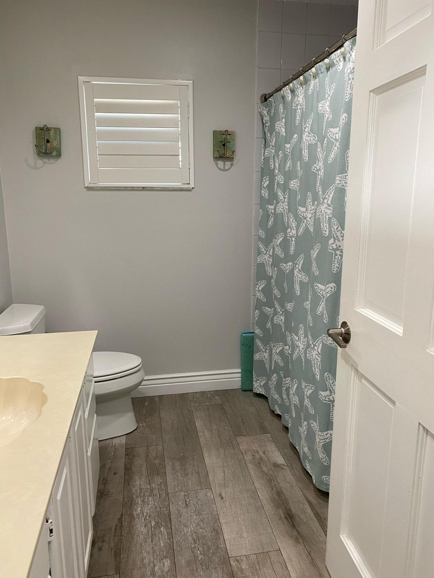 759 Bailey Street Boca Raton, FL 33487 - Photo 17 of 22 68EC7E1C-A9C1-4E73-A9A2-A3A8F496C8A9