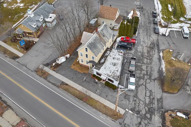 $249,000 | 372 Federal Street, Greenfield, MA 01301