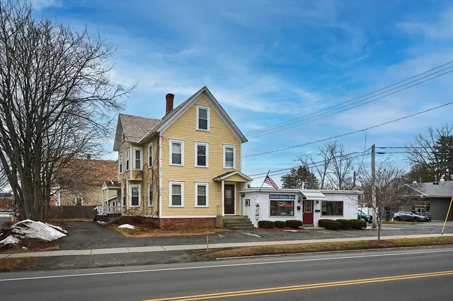 $249,000 | 372 Federal Street, Greenfield, MA 01301