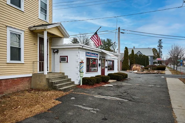 $249,000 | 372 Federal Street, Greenfield, MA 01301